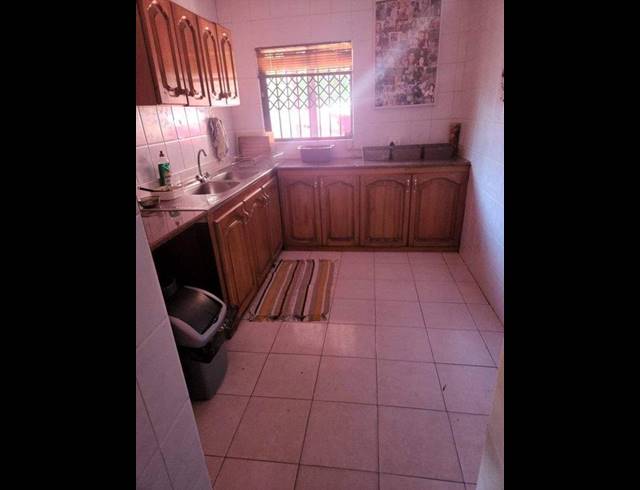 6 BEDROOM PROPERTY TO RENT IN CRAIGIEBURN